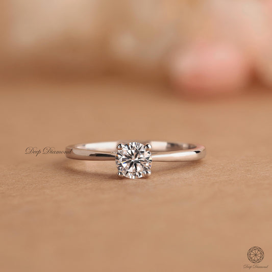 Round Cut Lab Grown Diamond Solitaire Ring, 0.5–1.5 CT IGI Certified Diamond Engagement Ring, Dainty Wedding Ring, Promise Ring for Women